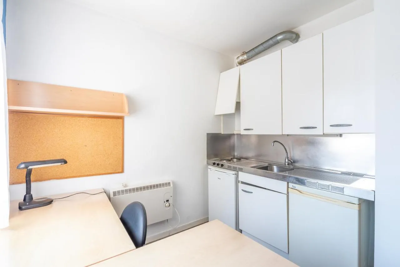 Apartment Residencia Universitaria Resa La Ciutadella Barcelona