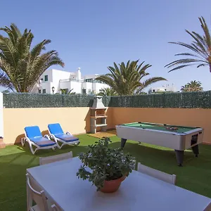 los-delfines-bravos-apartments.in-canary-islands.com/