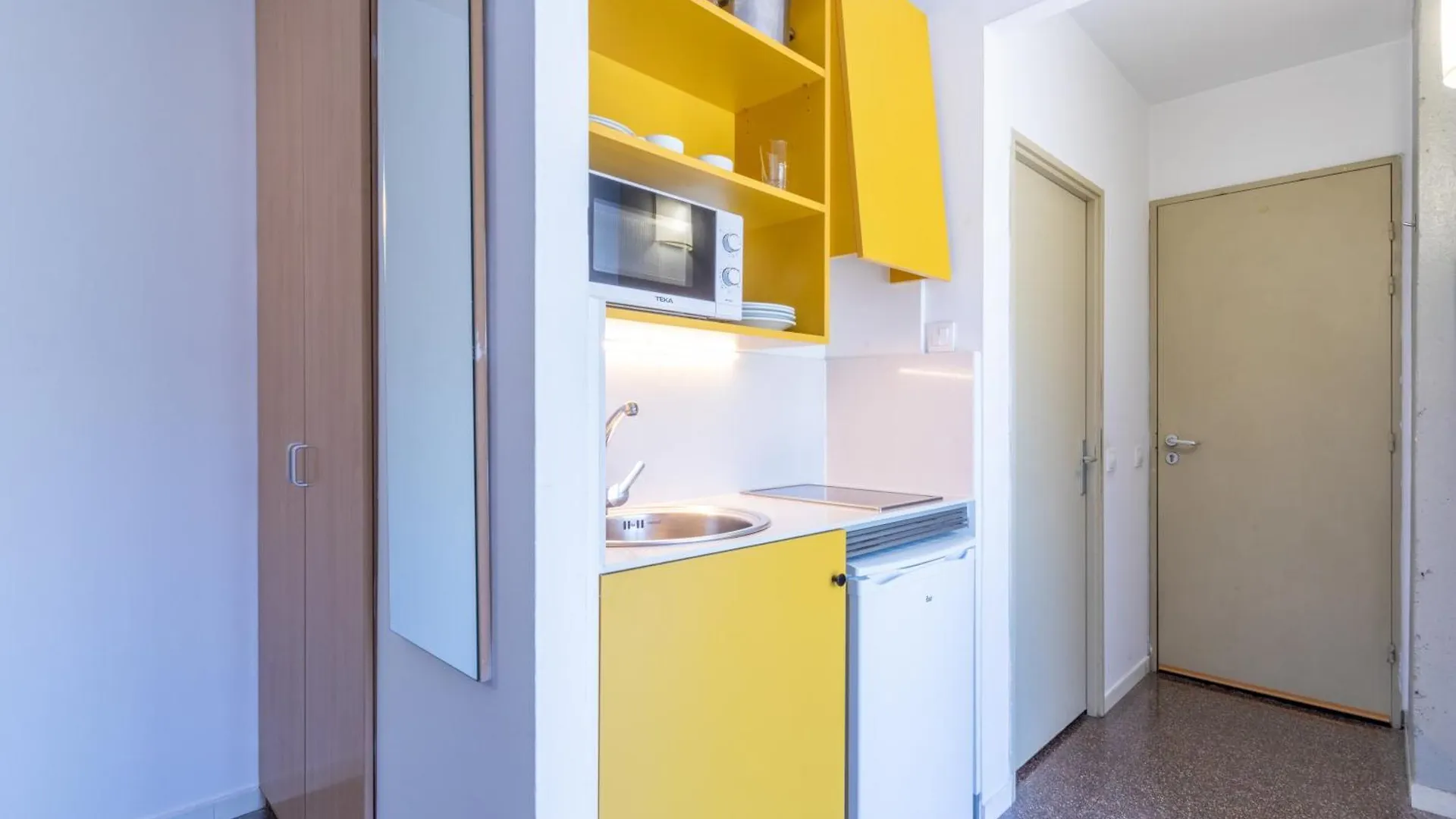 Residencia Universitaria Resa La Ciutadella Barcelona Appartement